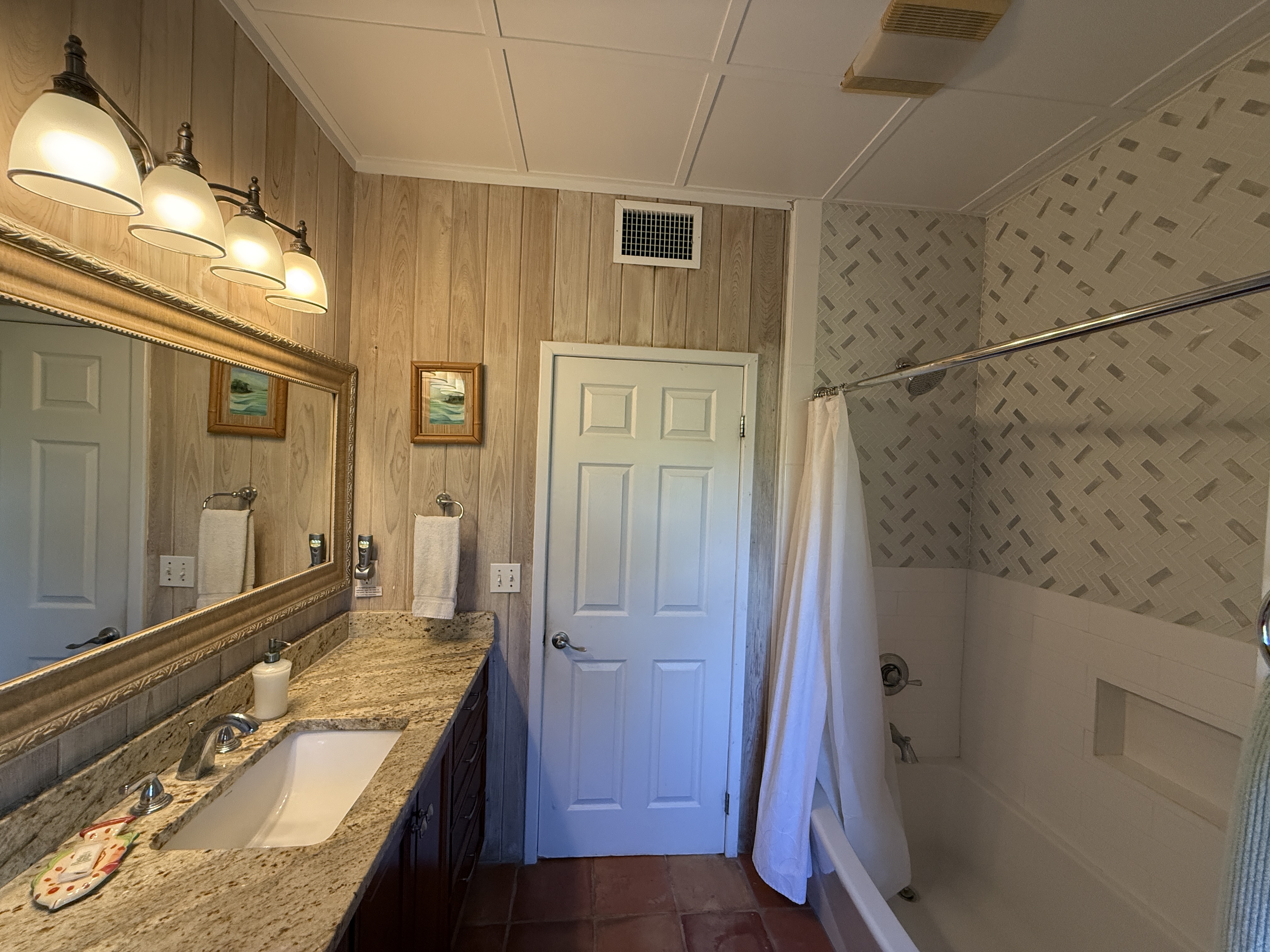 Main floor bathroom