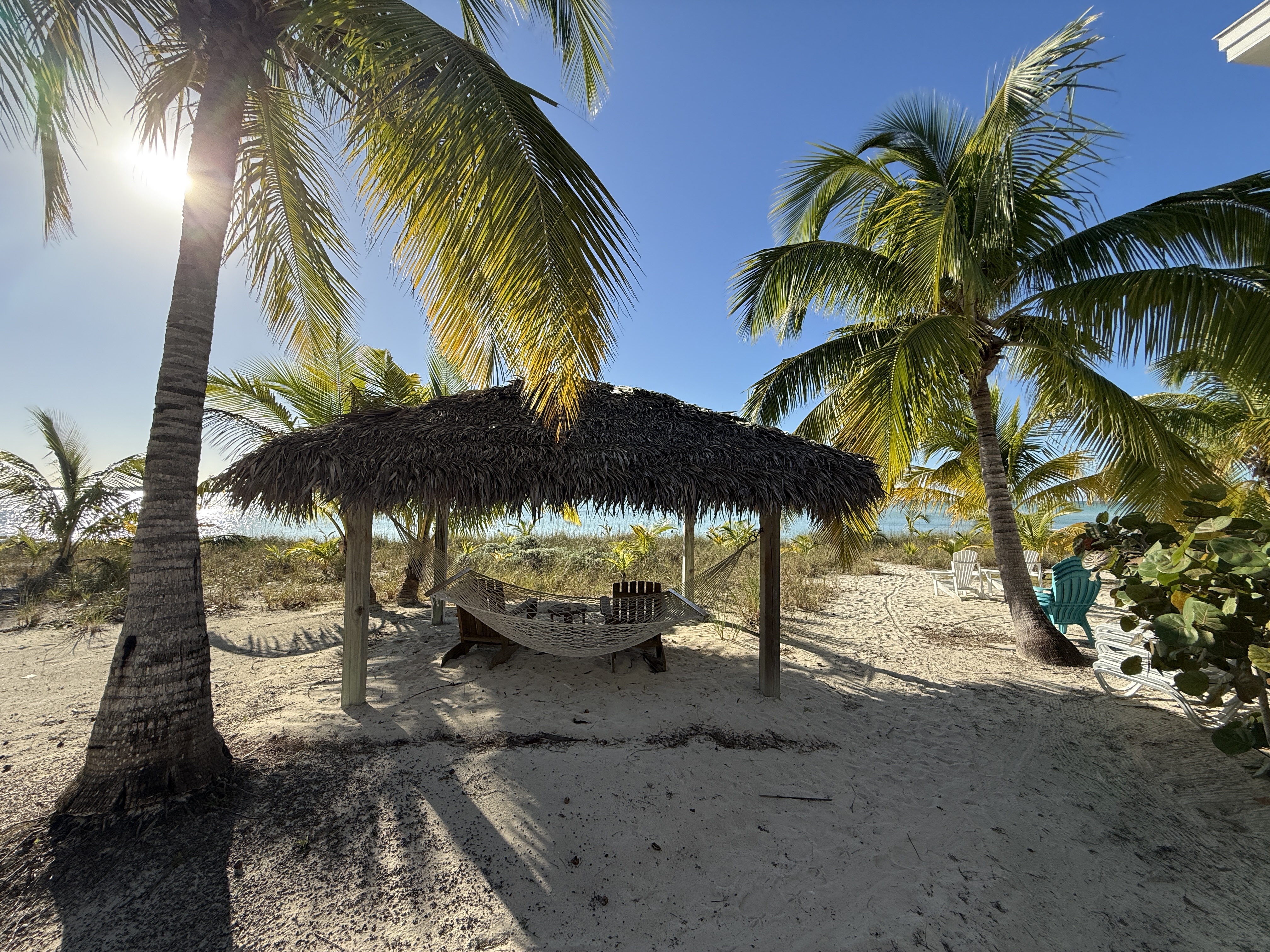 Kokomo tiki with hammock