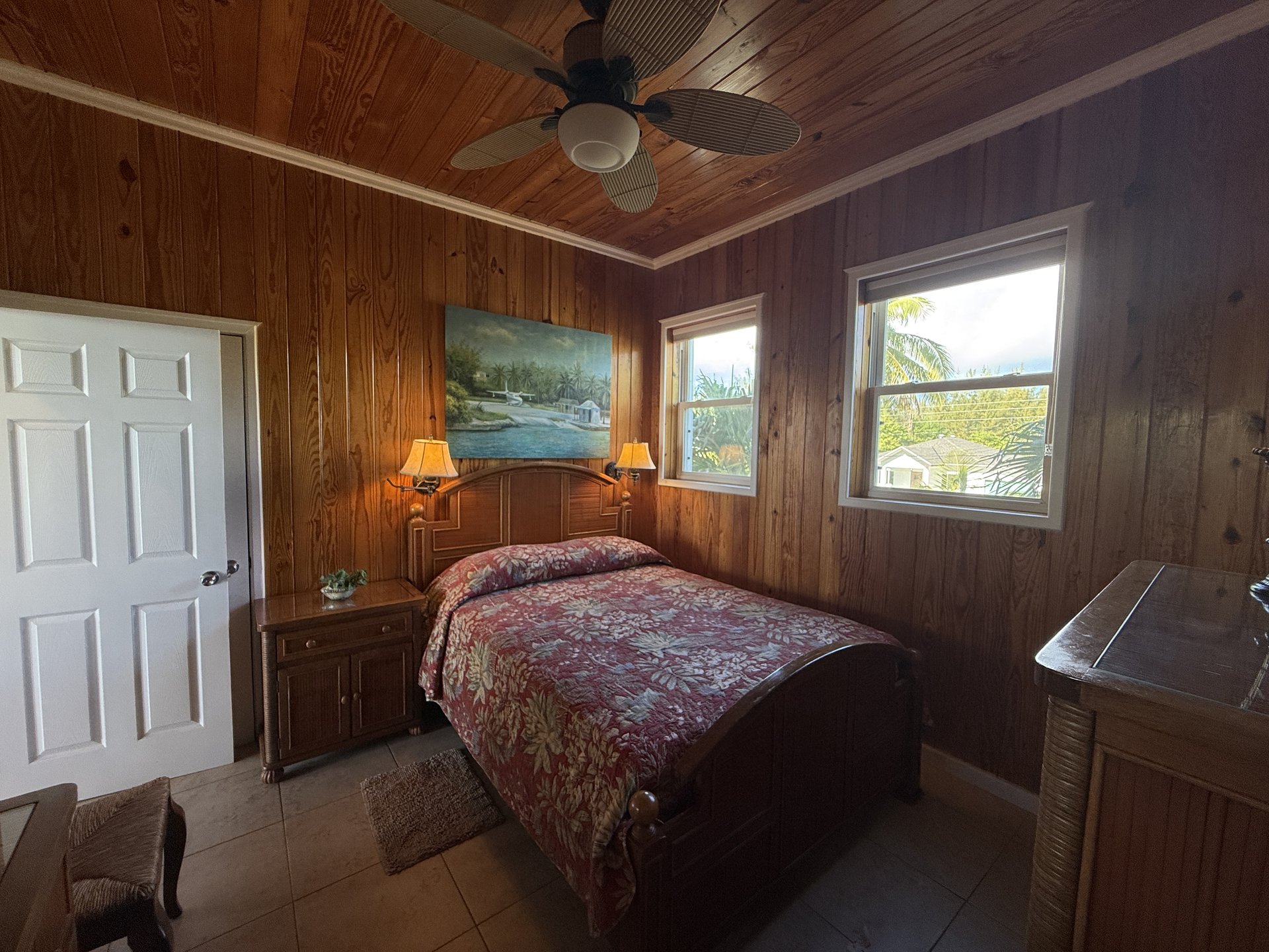 Queen Bedroom Downstairs with garden views
