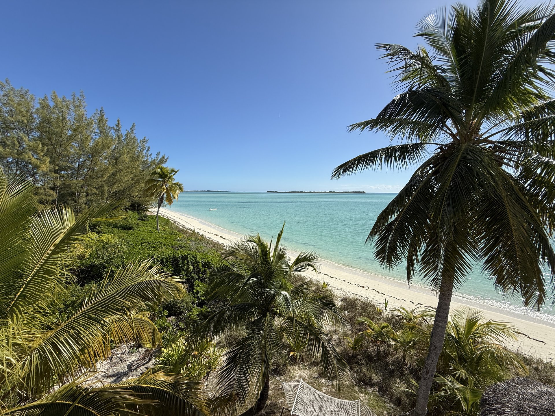 Pristine beach and turquoise water at Abaco Palms