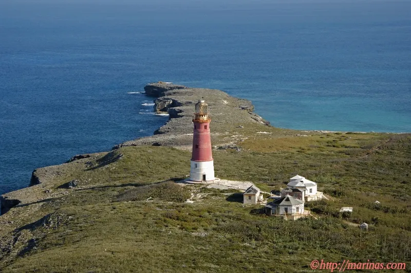 Hole in the Wall lighthouse