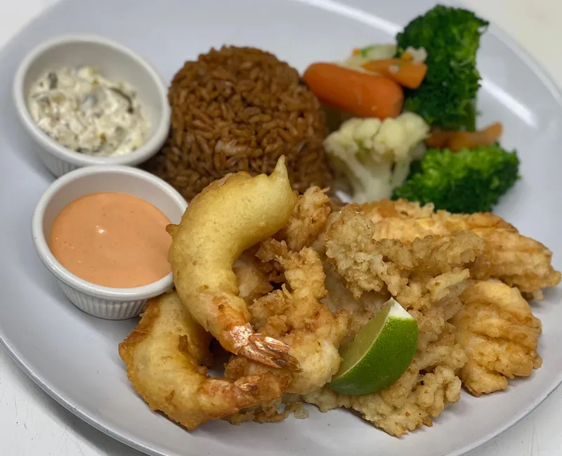 Cocktails at Wally's bar