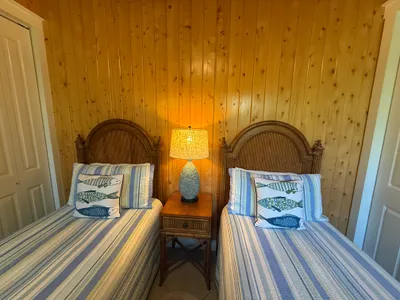 Guest bedroom twin beds and en-suite bath