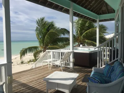 Calypso's large Hot Springs Hot tub is positioned to take advantage of the gorgeous view of the Casuarina beach and ocean